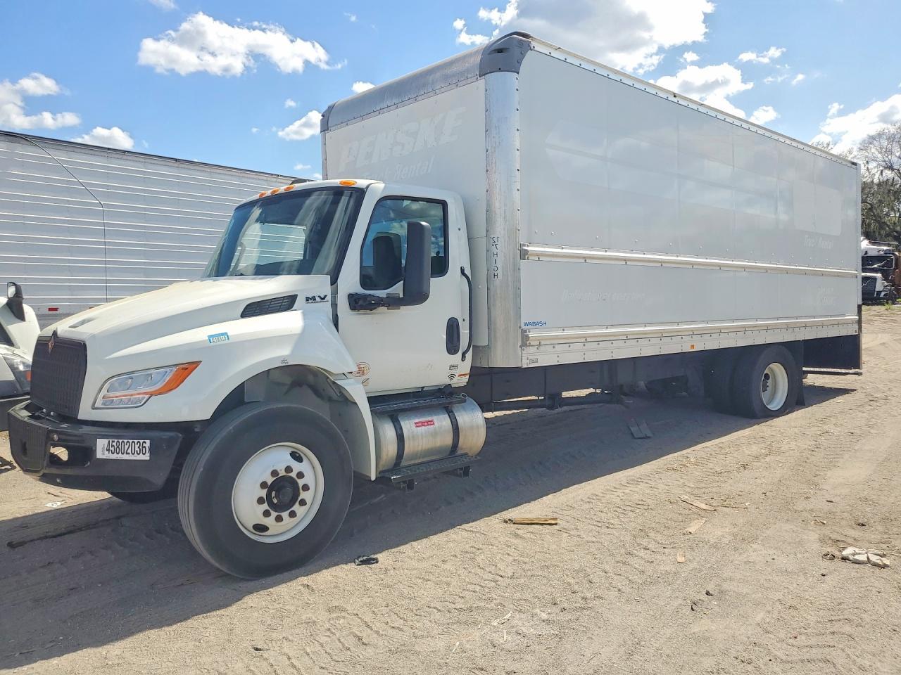 2024 International MV607 BOX Truck