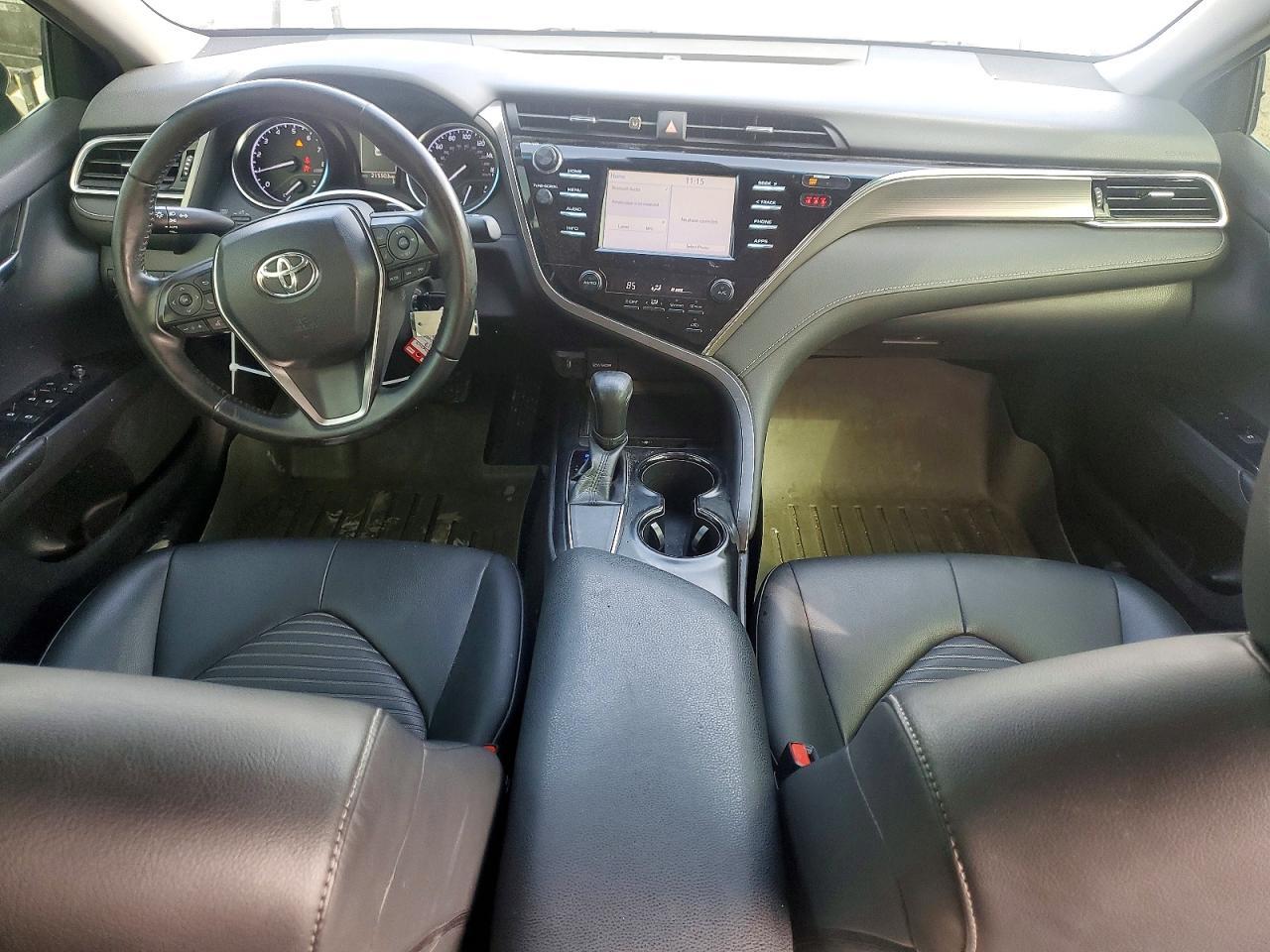 2018 Toyota Camry se