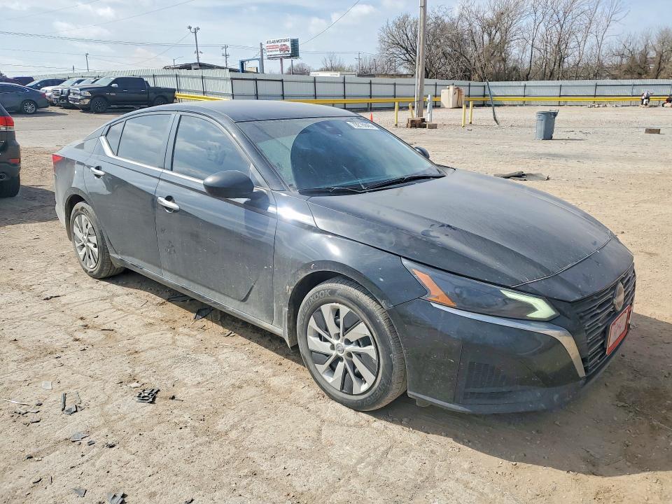 2024 Nissan Altima 2.5 s