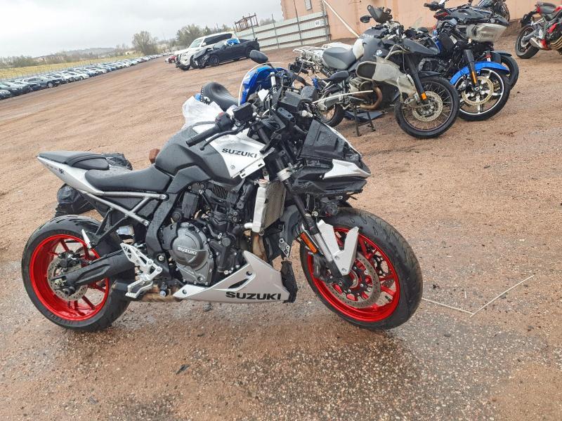 2024 Suzuki Gsx800 f