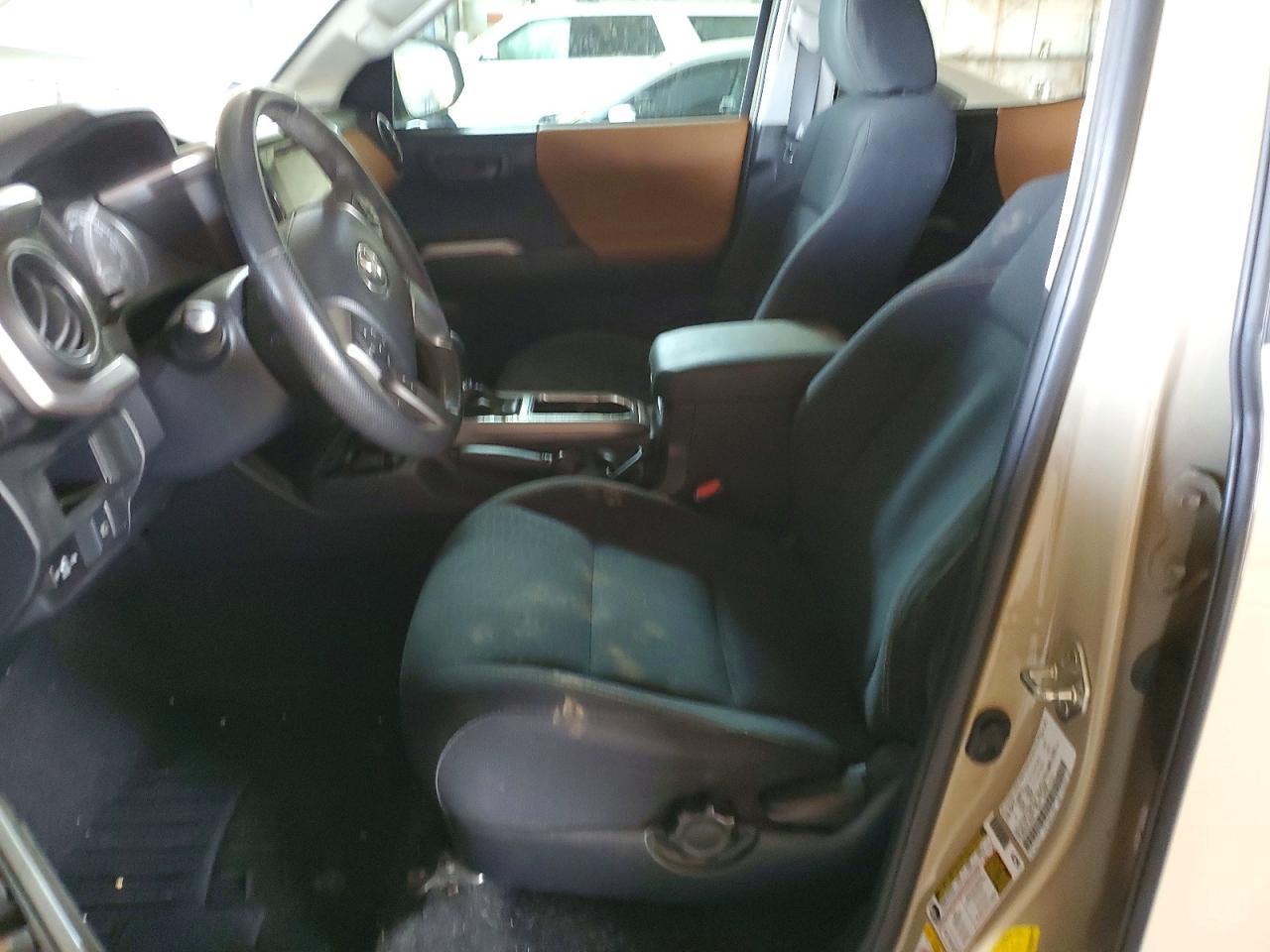 2019 Toyota Tacoma SR5 V6