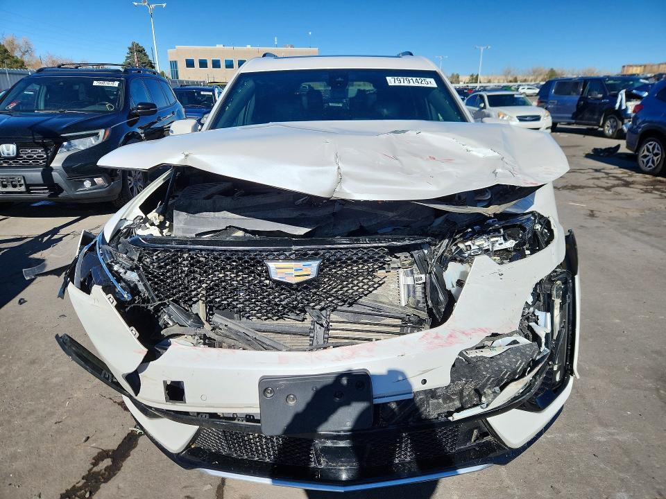 2020 Cadillac XT6 Sport