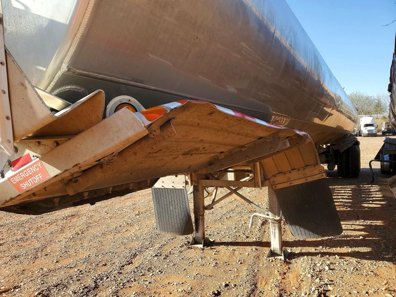 2021 Heil Fuel Tank Trailer