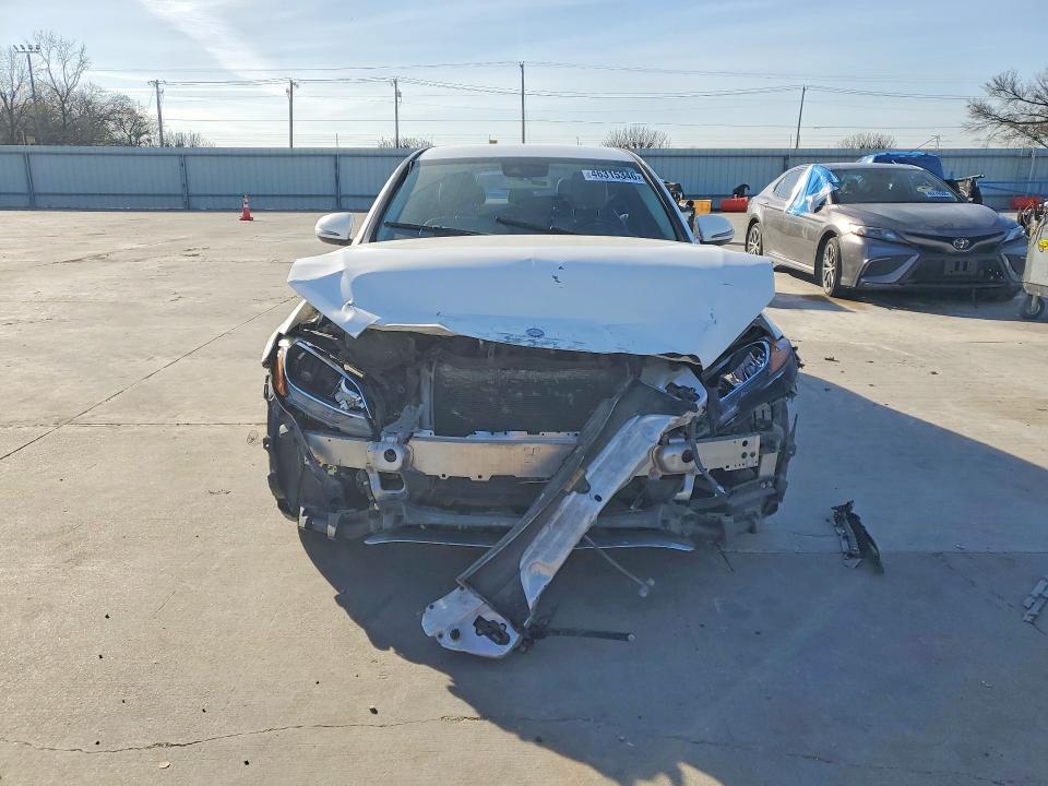 2017 Mercedes-Benz C300