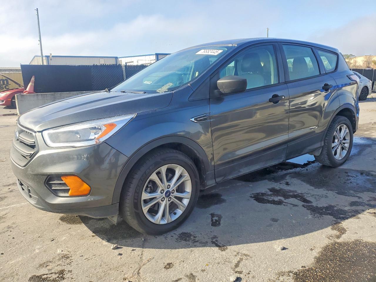 2017 Ford Escape s