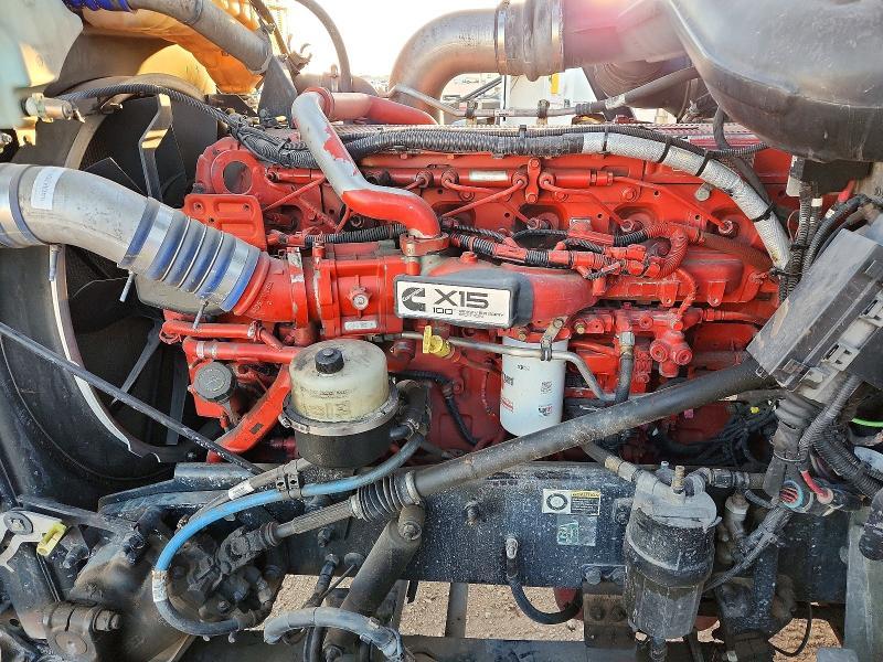 2020 Peterbilt 389