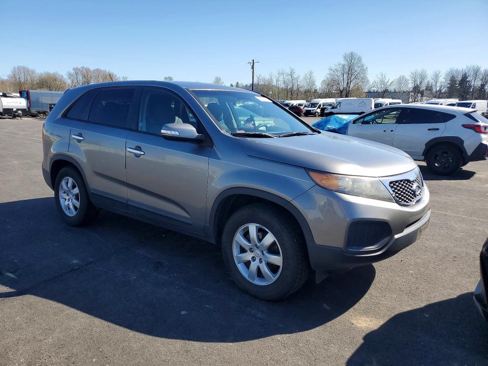 2012 KIA Sorento lx