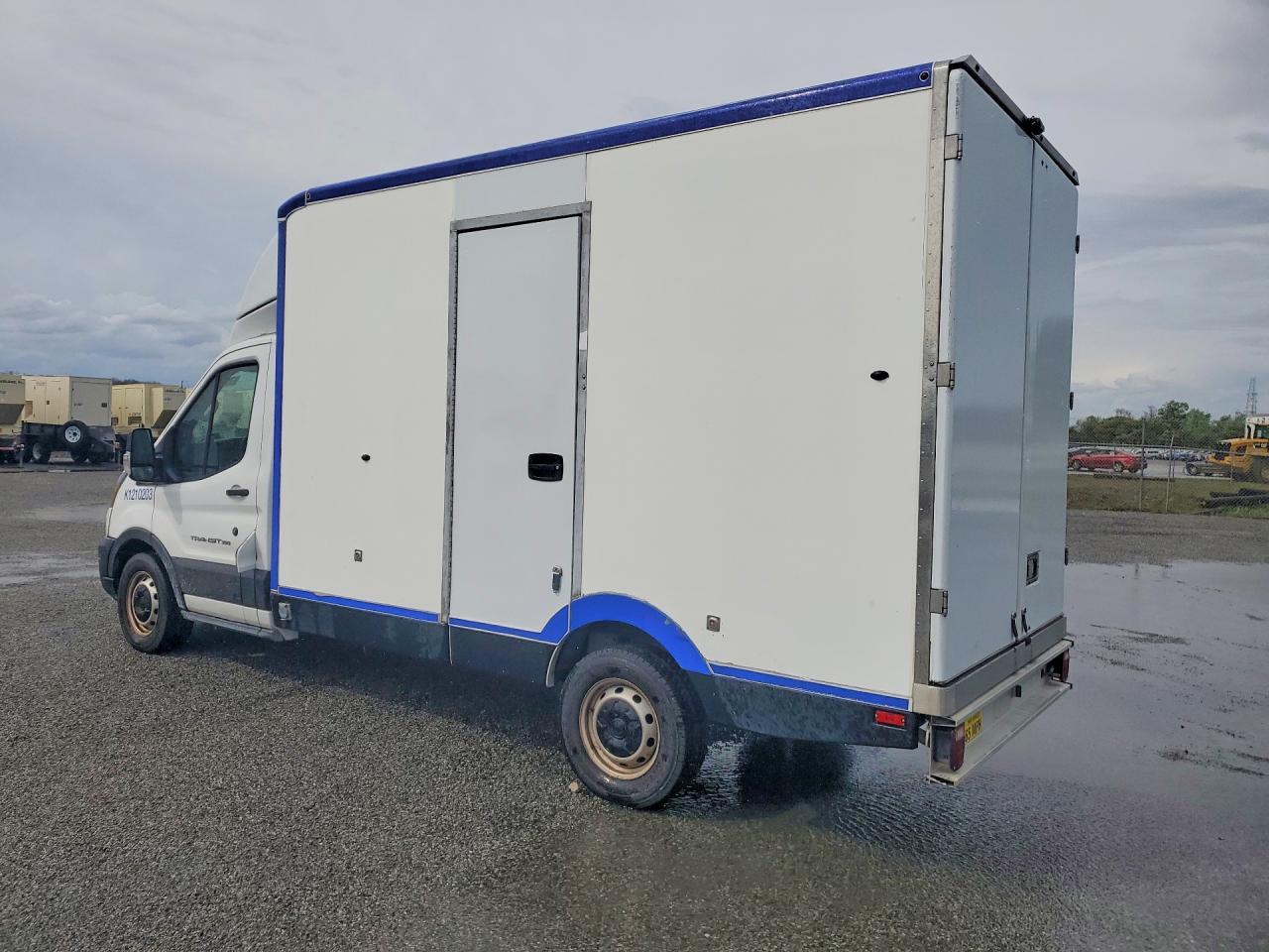 2021 Ford Transit Delivery Truck