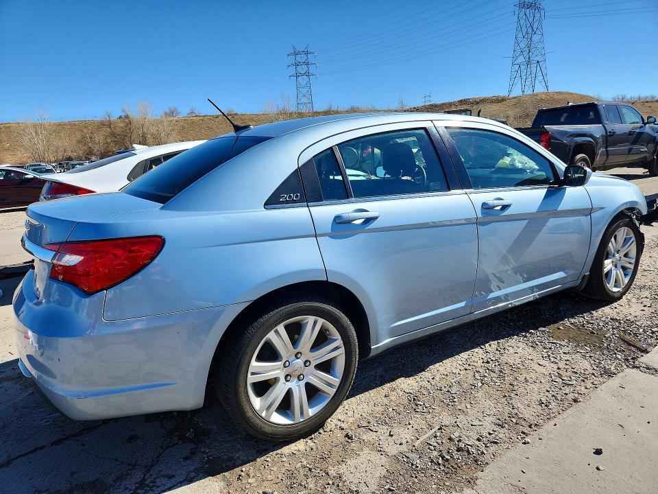 2012 Chrysler 200 Touring