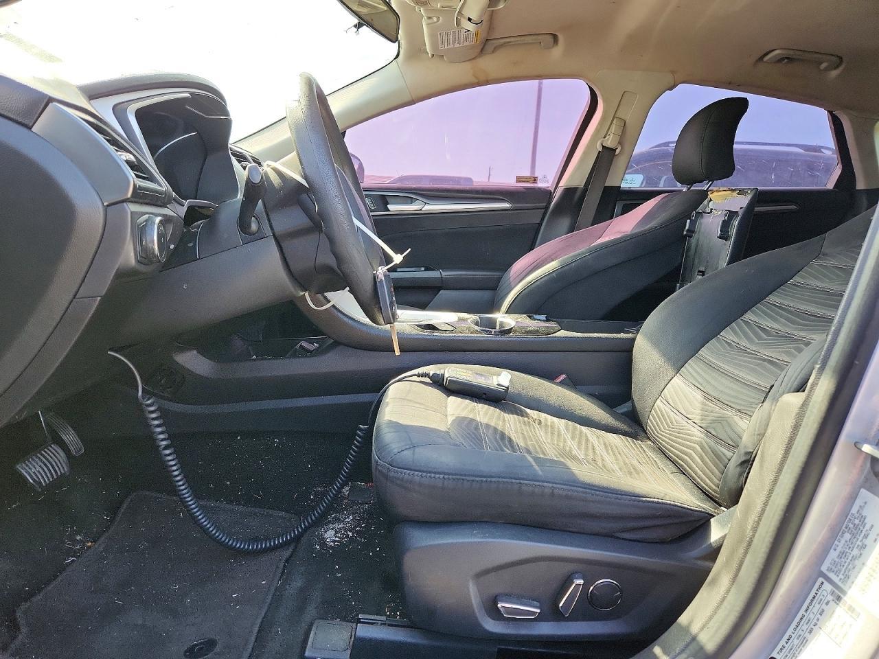 2016 Ford Fusion se