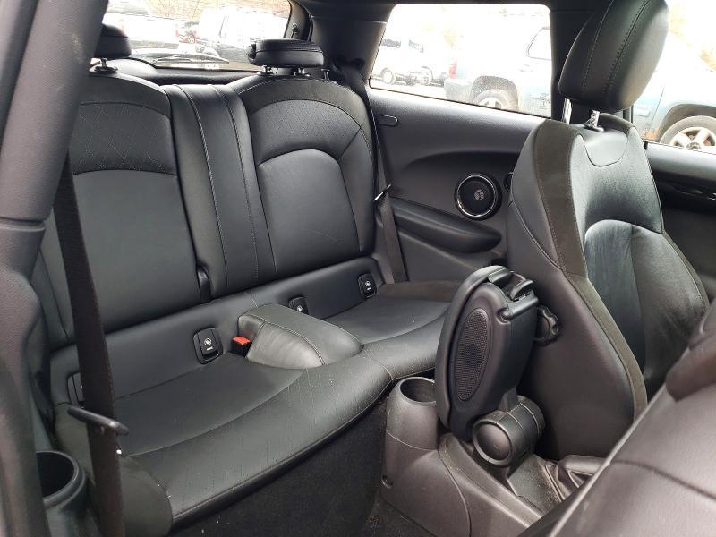 2017 Mini Cooper s