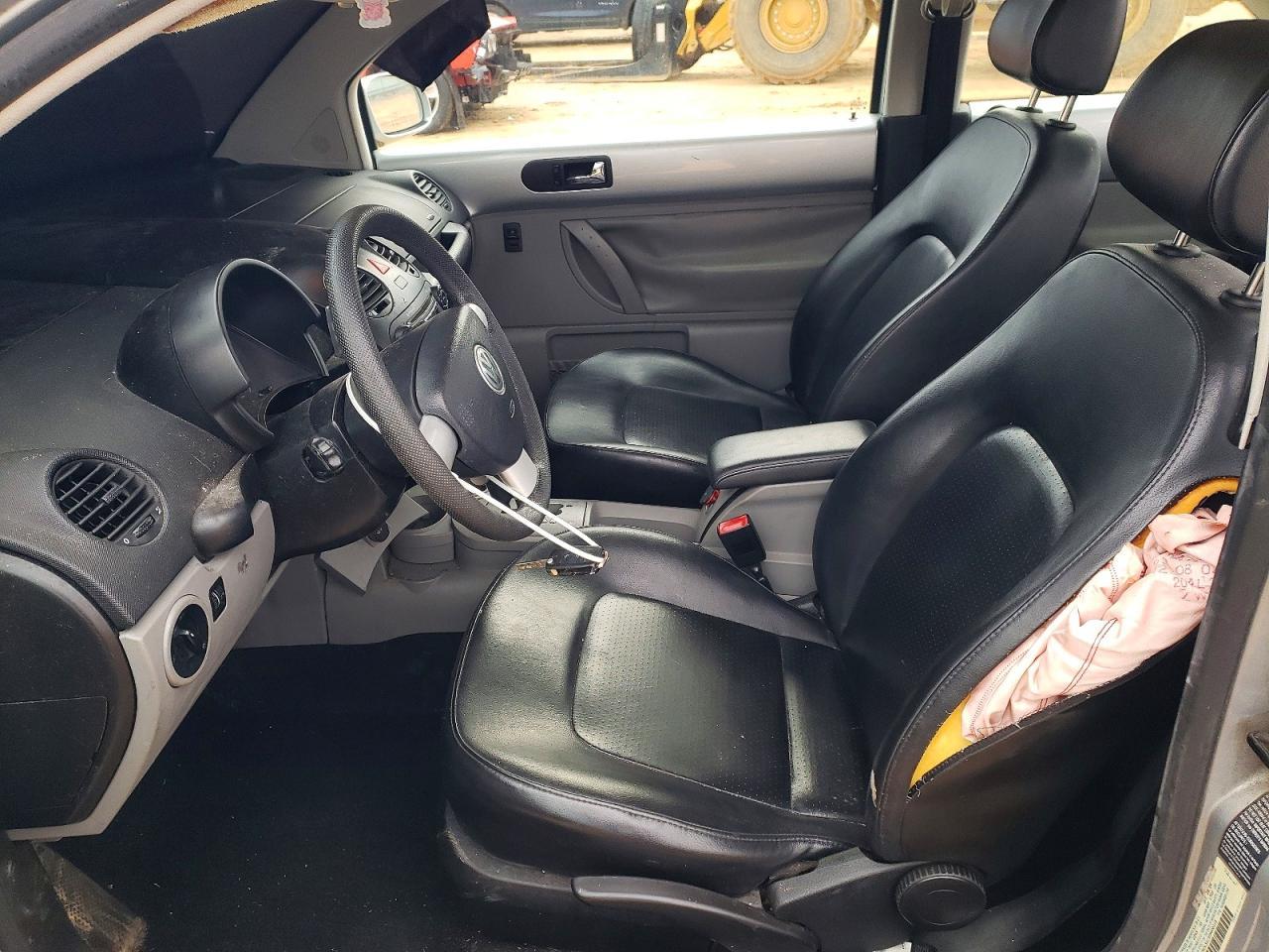 2005 Volkswagen New Beetle gls