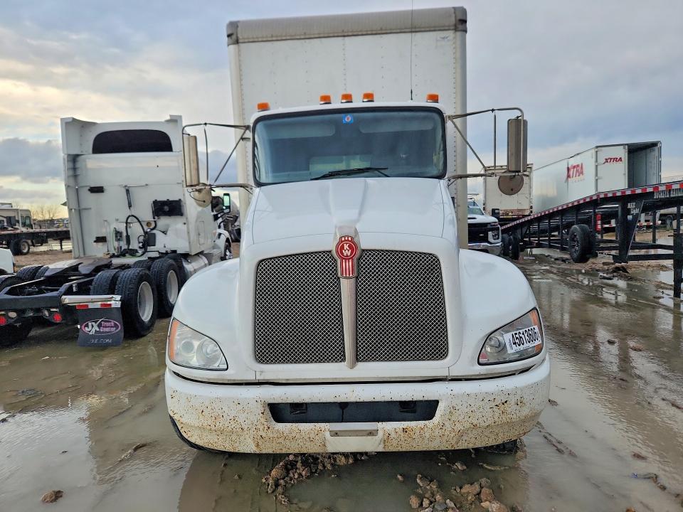 2019 Kenworth 548CH BOX Truck