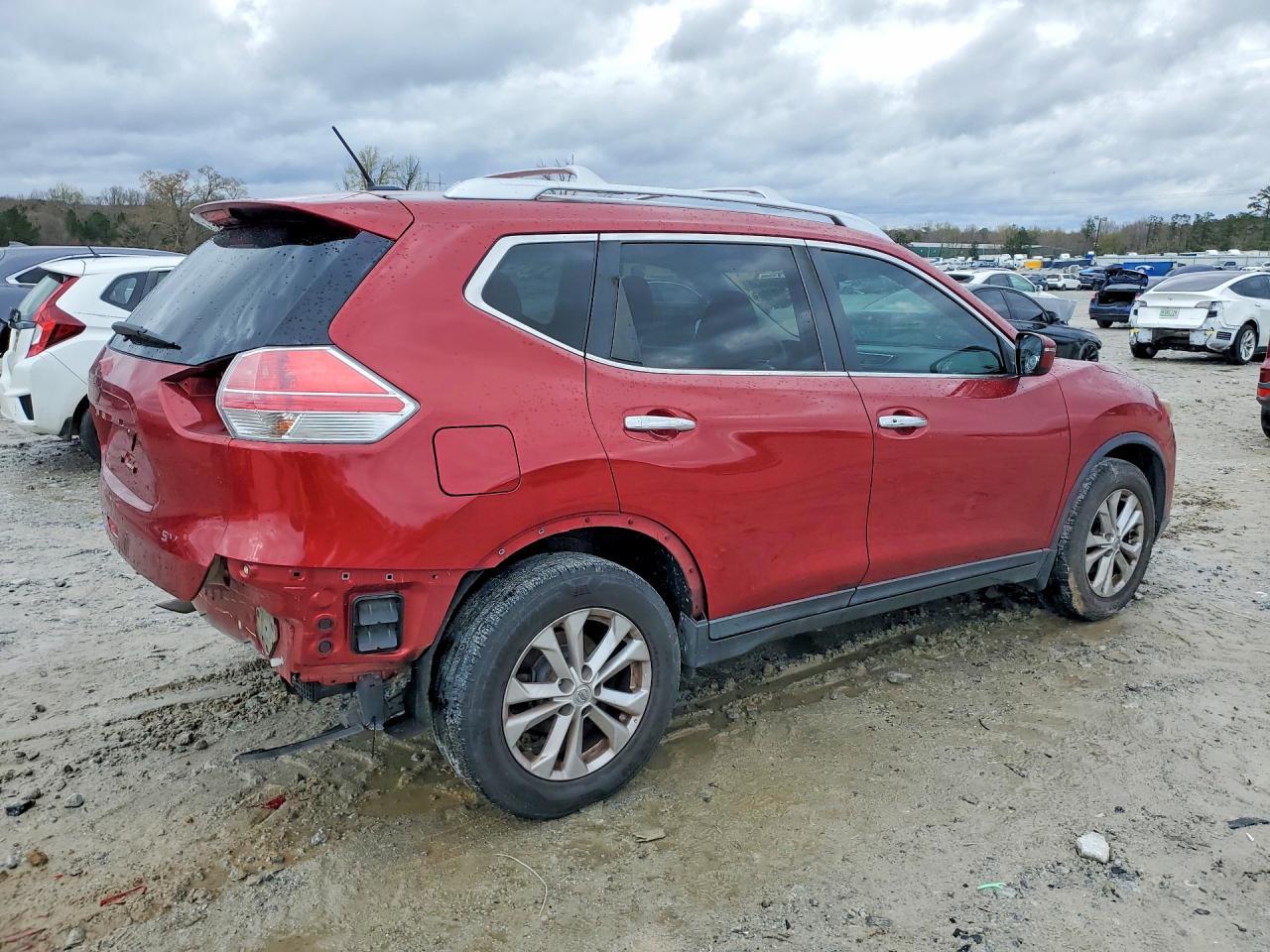 2016 Nissan Rogue sv