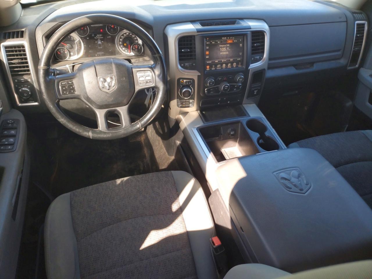 2014 Dodge RAM 1500 SLT