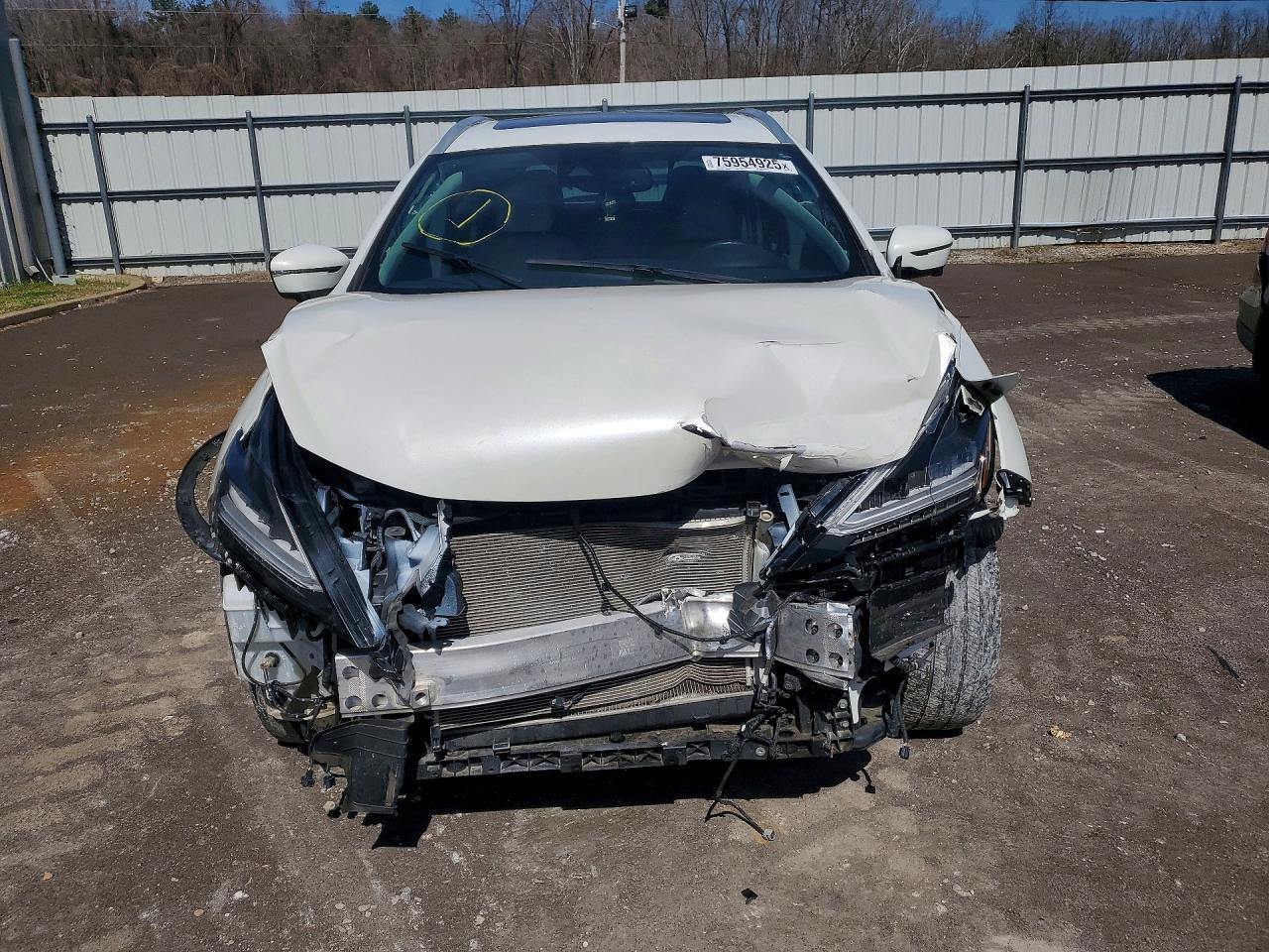 2019 Nissan Murano s