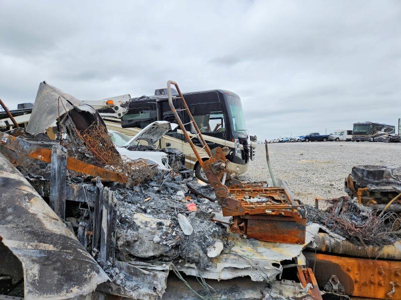 2007 Freightliner Conventional ST120