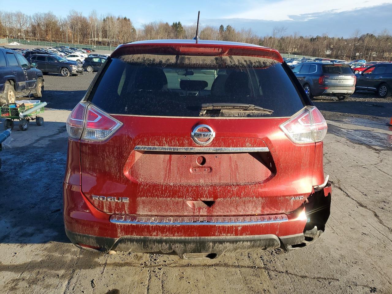 2016 Niss Rogue s