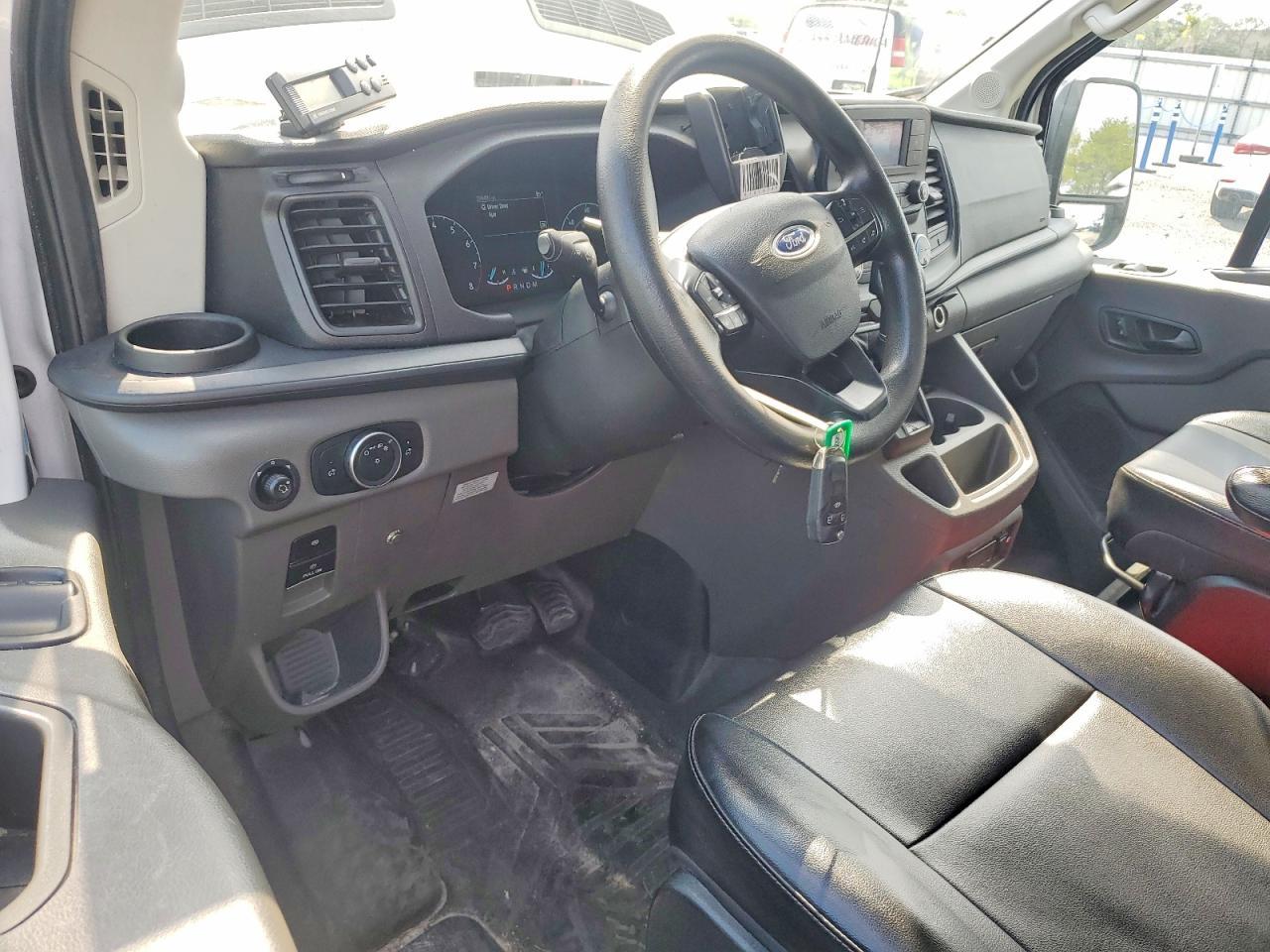 2021 Ford Transit Delivery Truck