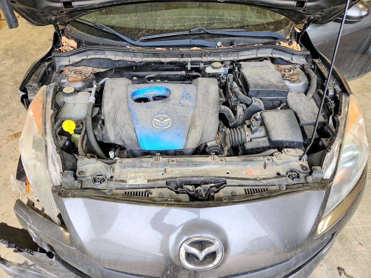 2013 Mazda 3 I