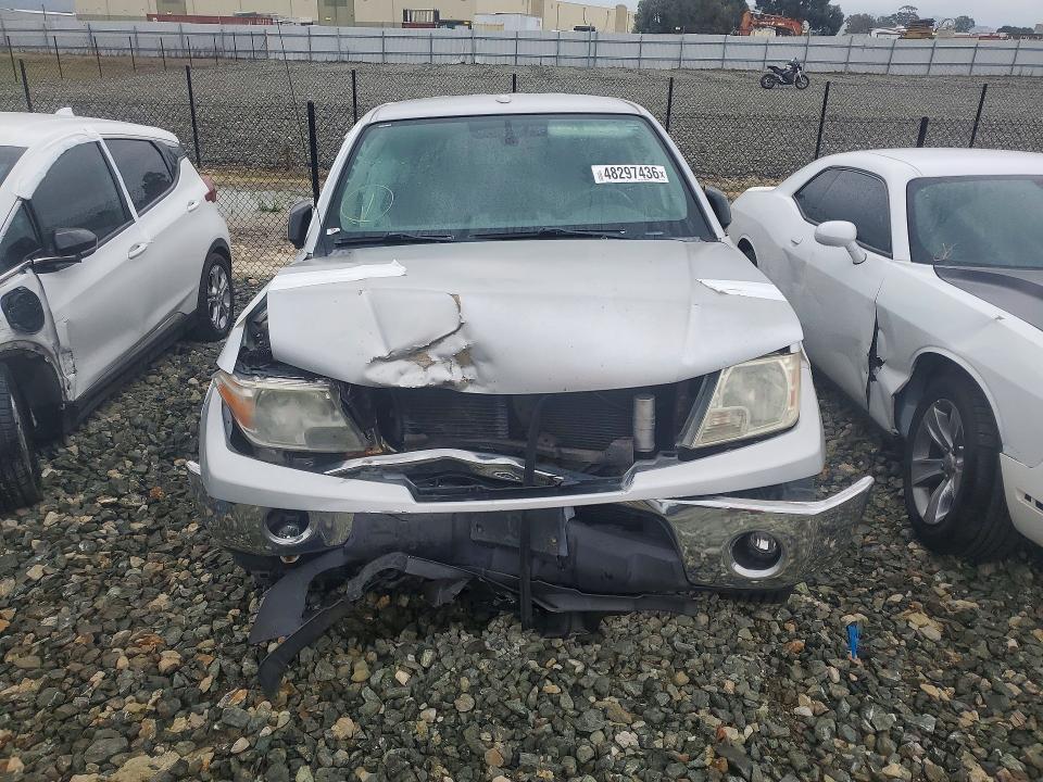 2016 Nissan Frontier SV