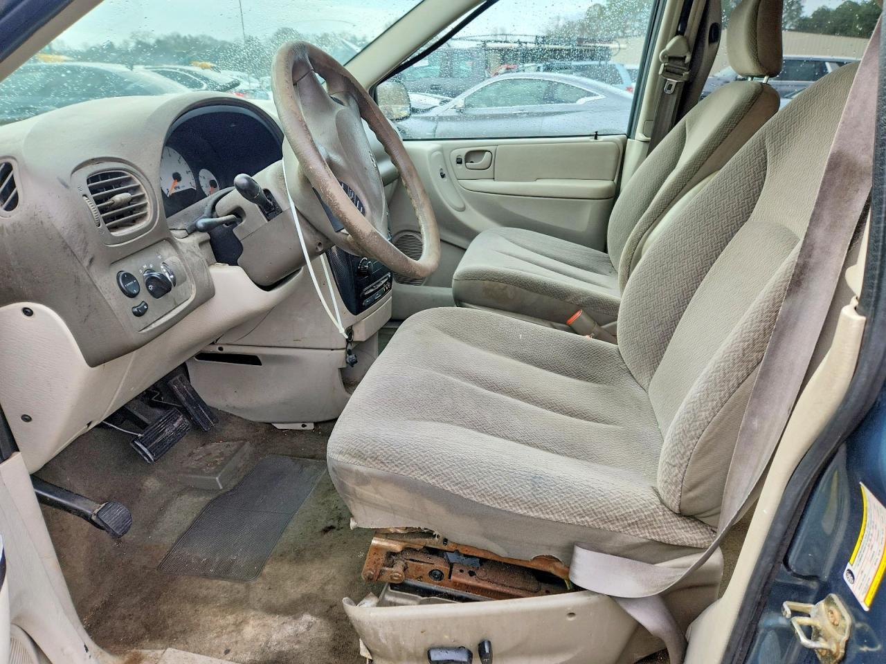 2005 Dodge Caravan sxt