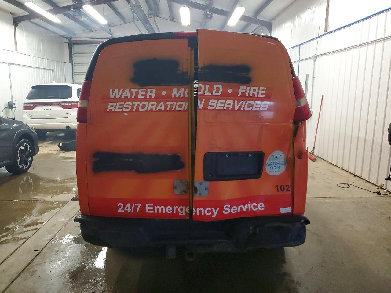 2010 GMC Savana 3500 Cargo Utility / Service Van