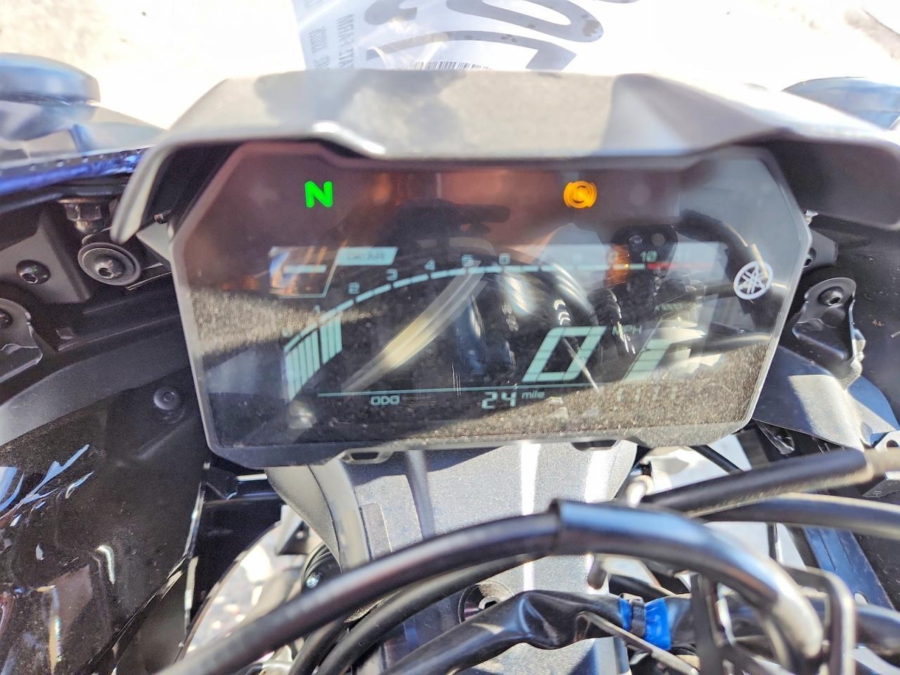 2025 Yamaha YZFR7