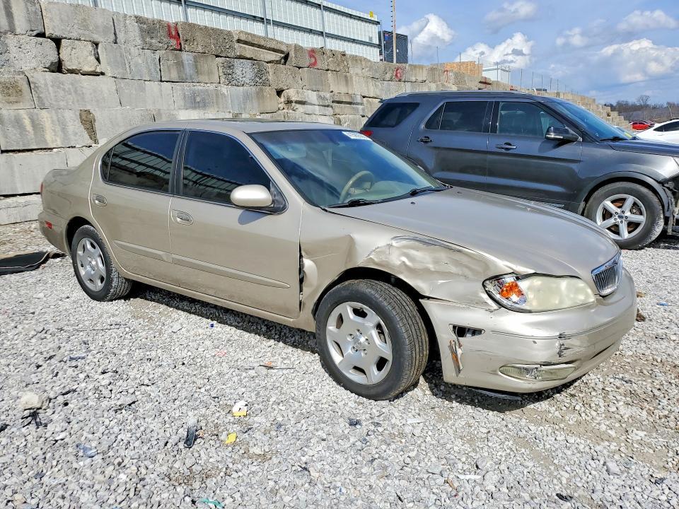 2001 Infiniti I30 Base