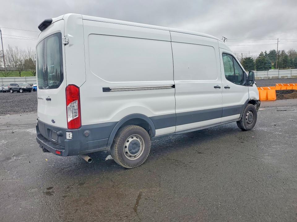 2020 Ford Transit 250 Medium Roof Delivery van
