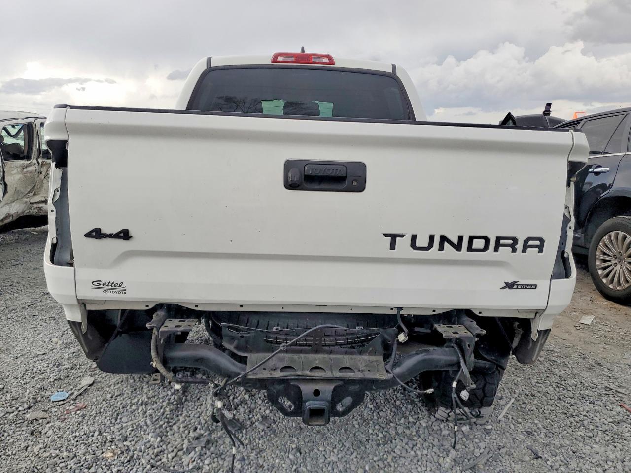 2020 Toyota Tundra SR5