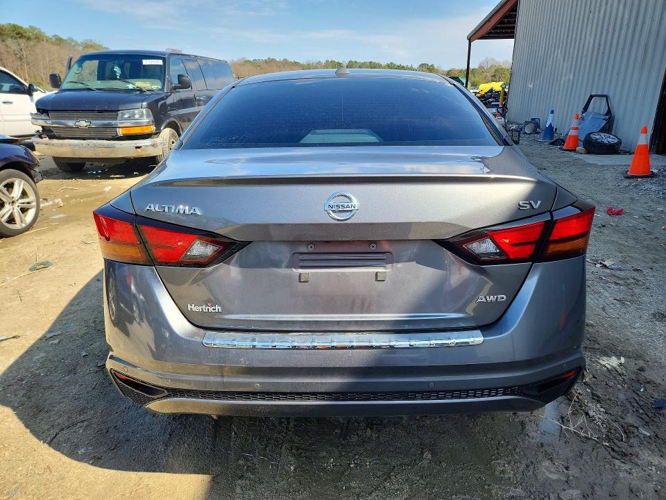 2022 Nissan Altima 2.5 sv