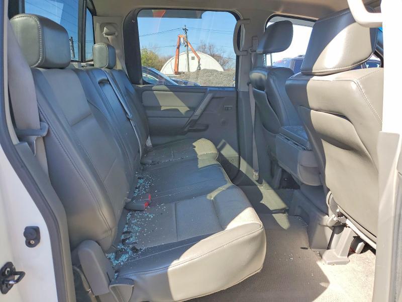 2006 Nissan Titan XE FFV