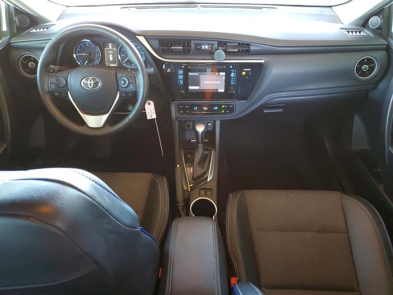 2017 Toyota Corolla se