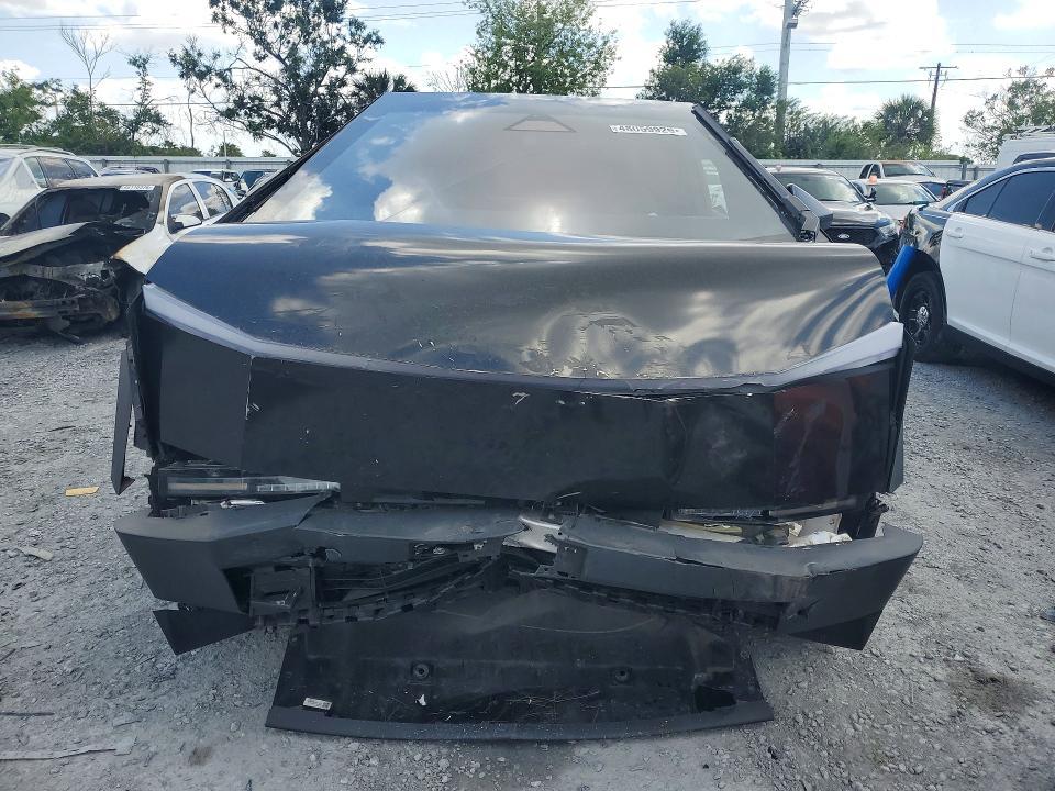 2024 Tesla Cybertruck