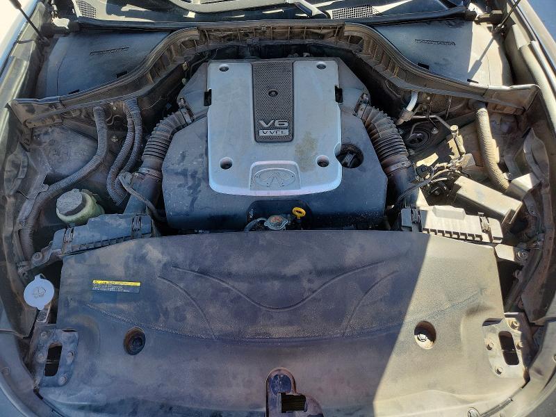 2016 Infiniti Q70 3.7