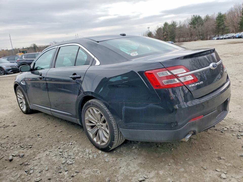 2019 Ford Taurus Limited