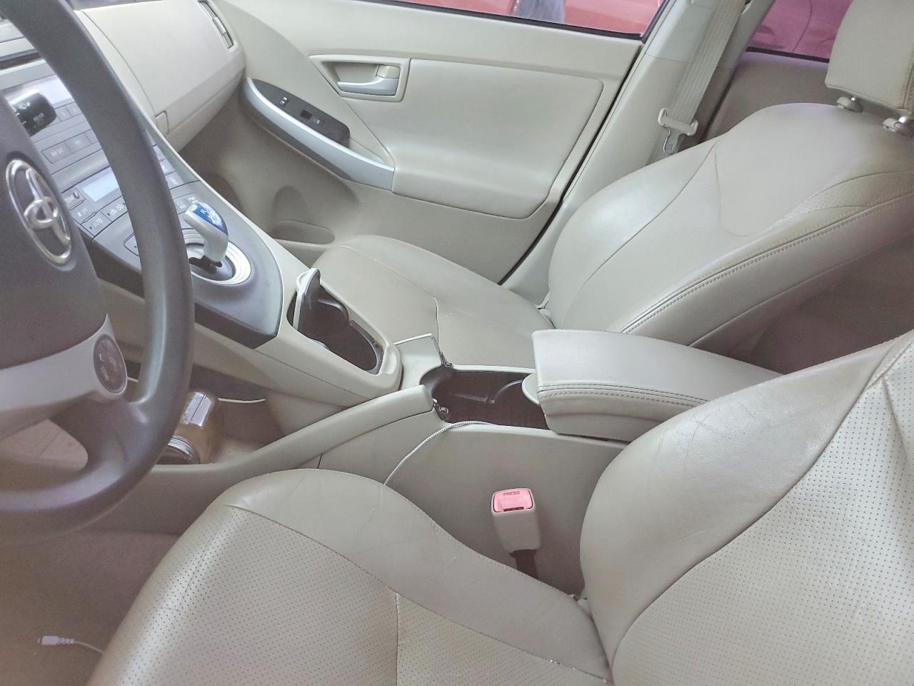 2011 Toyota Prius two