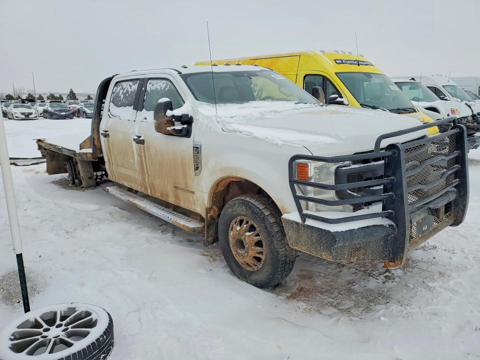 2020 Ford F350 Super Duty Flatbed Truck