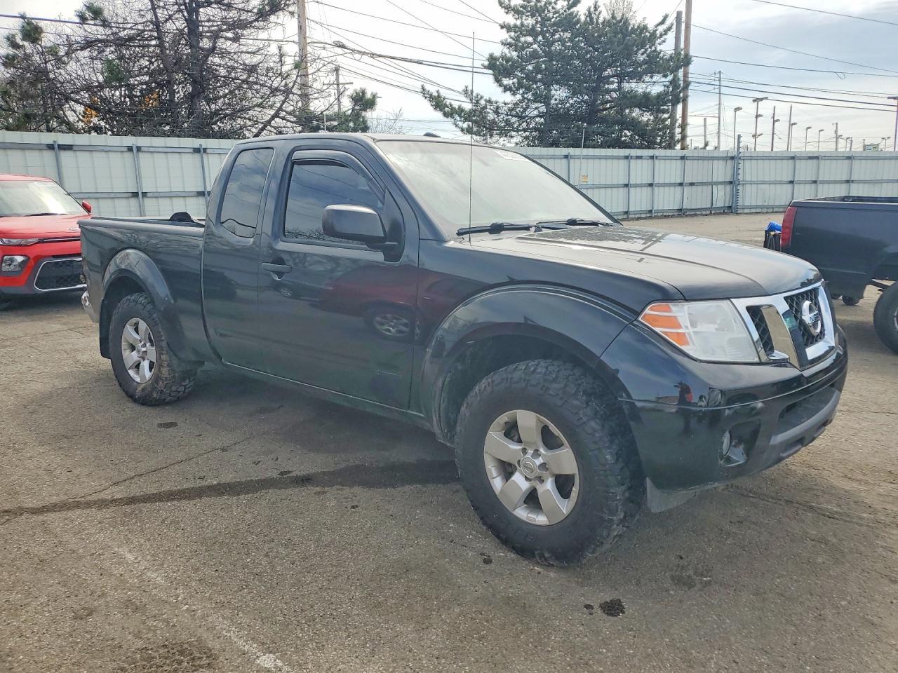 2013 Nissan Frontier SV V6