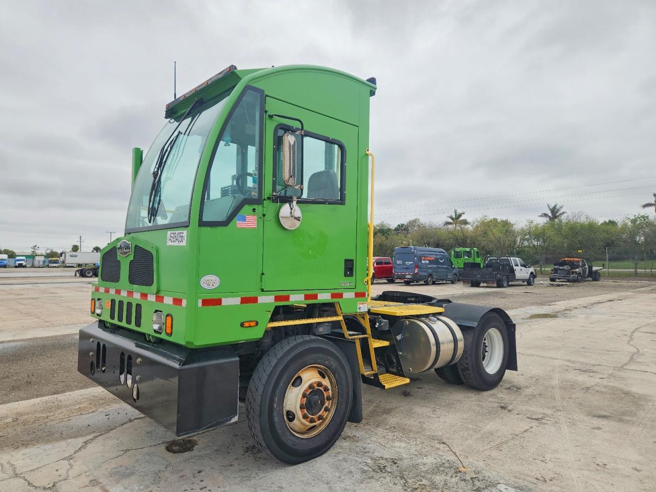 2022 Autc 2022 Autocar Xspotter Yard Truck