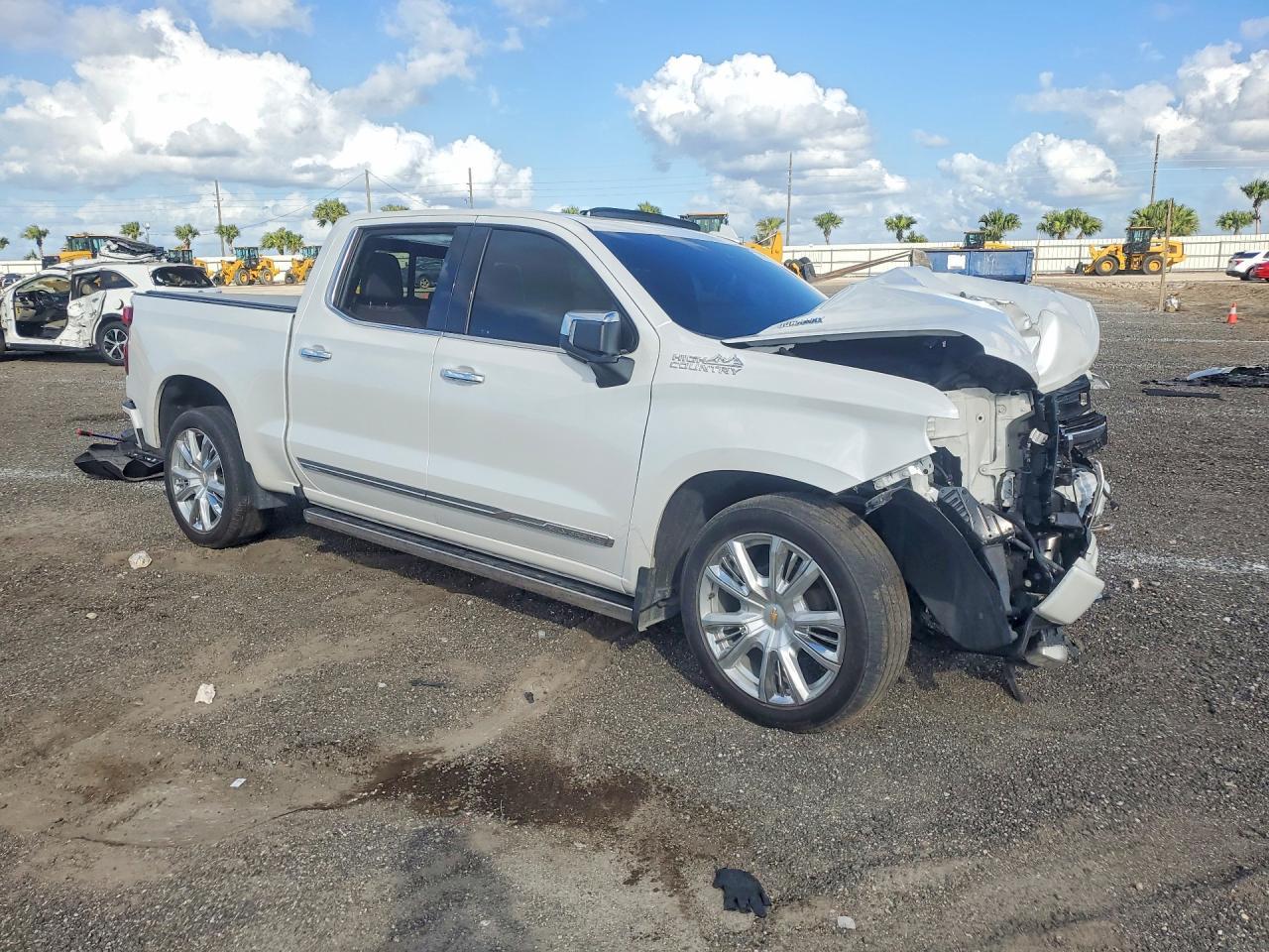 2023 Chevrolet Silverado K1500 High Country