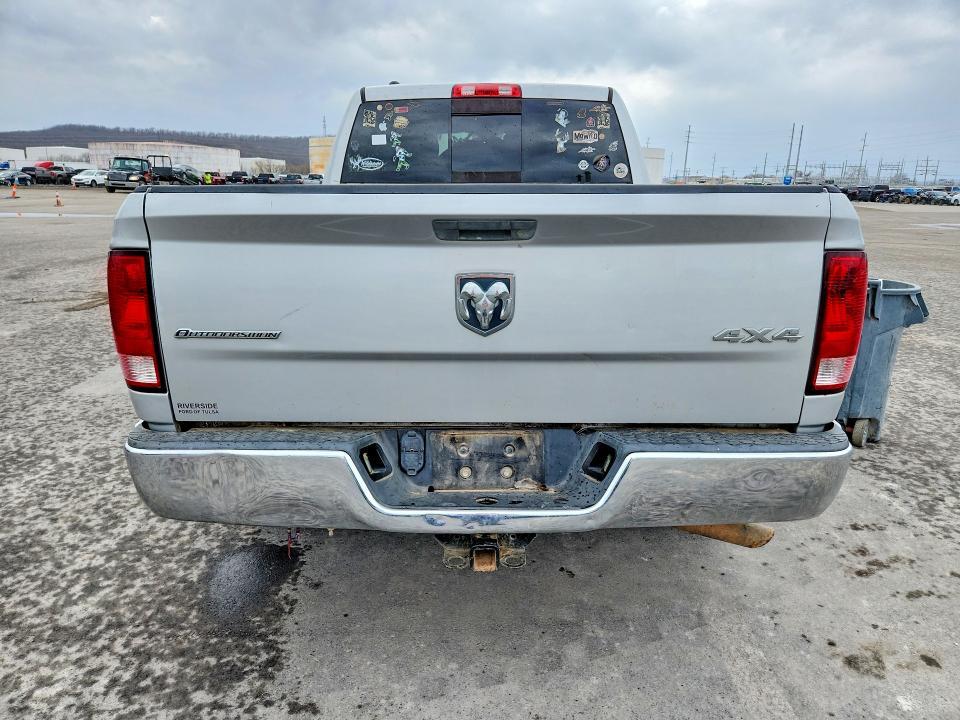 2015 Dodge RAM 1500 SLT