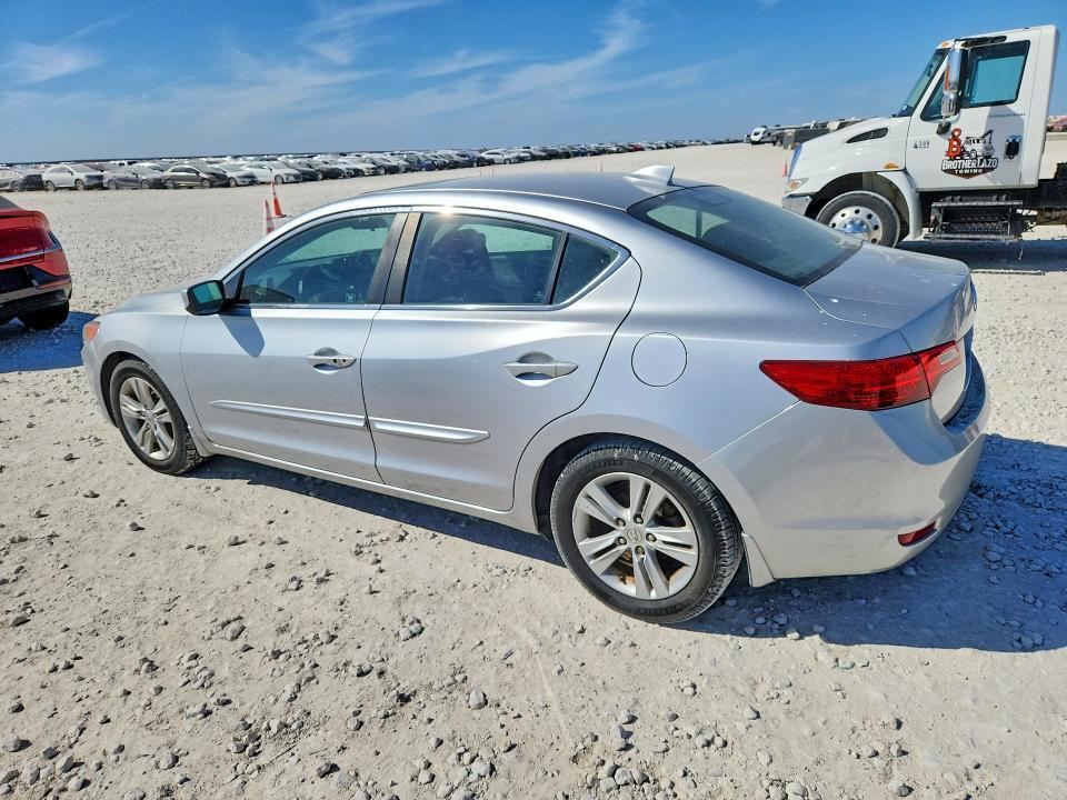 2013 Acura Ilx 20