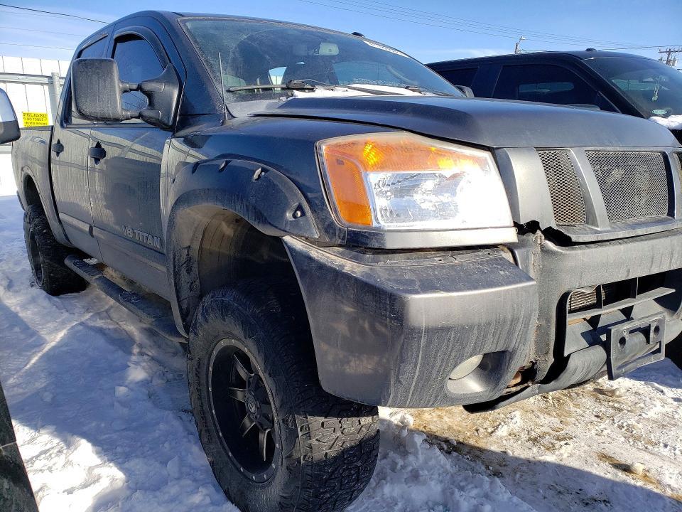 2011 Nissan Titan SV