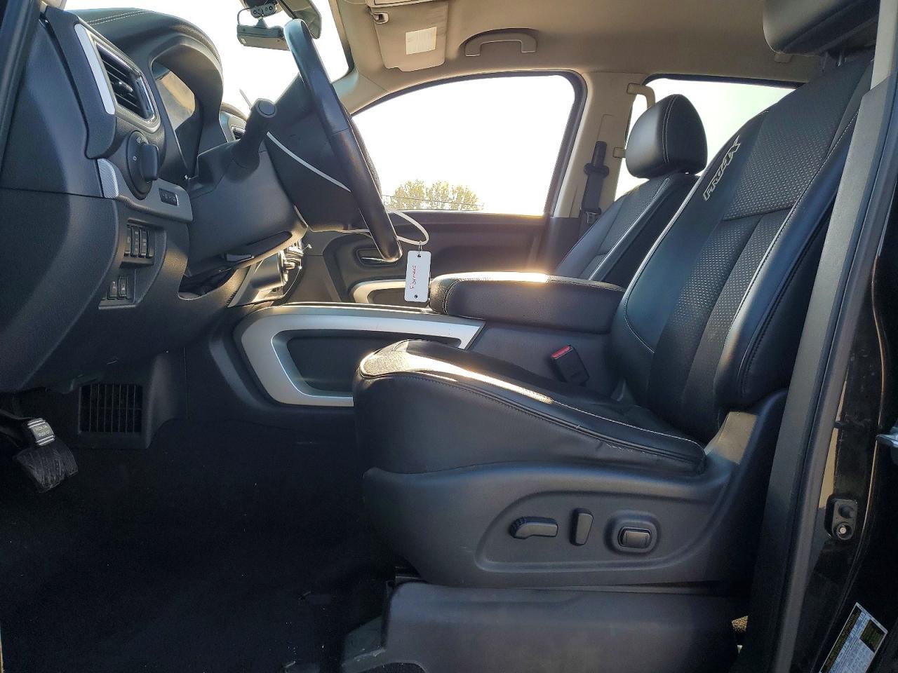 2017 Nissan Titan PRO-4X