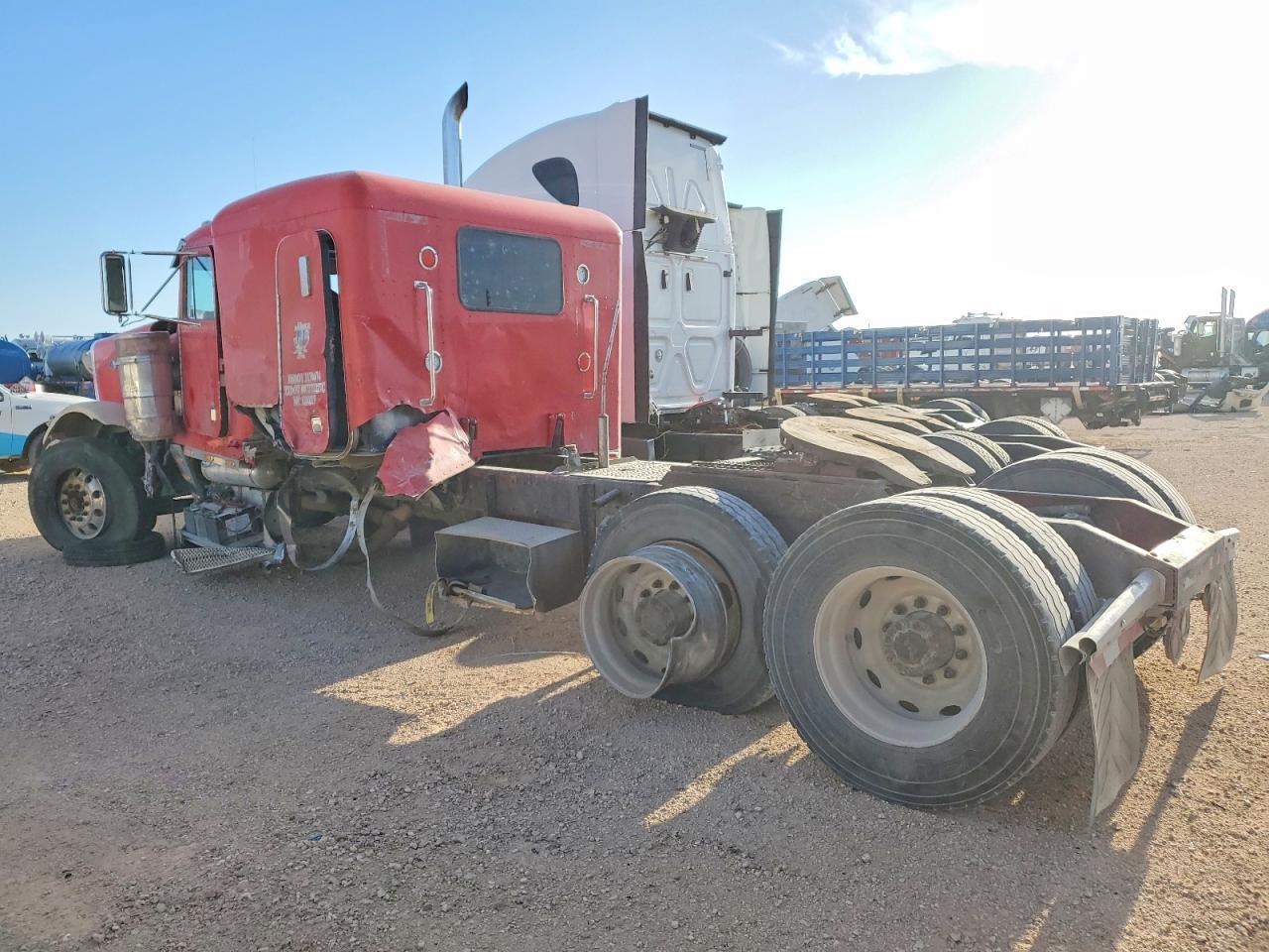 2000 Peterbilt 379
