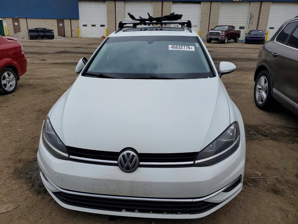2018 Volkswagen Golf Sportwagen s