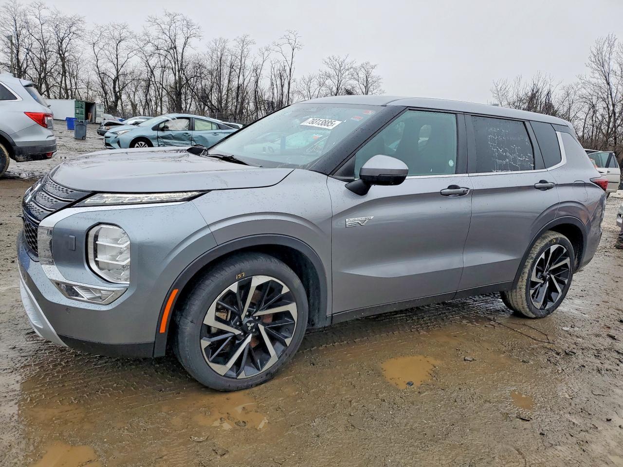 2023 Mits Ubishi Outlander  Phev se