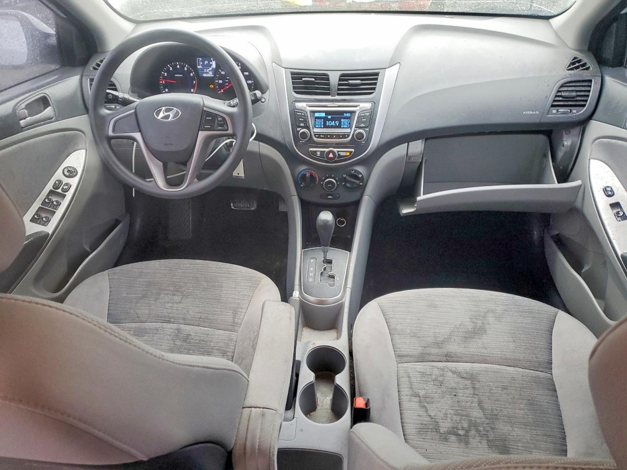 2015 Hyundai Accent gs